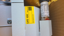 Load image into Gallery viewer, Oerlikon Leybold S170603 TRIVAC D16B Hazardous Location Vacuum Pump NEW
